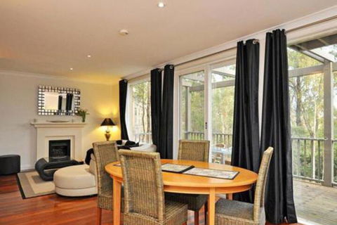 Villa Executive 2br Valley Views Resort Condo Located Within Cypress Lakes Resort (nothing Is More Central) - Australian Directory 1