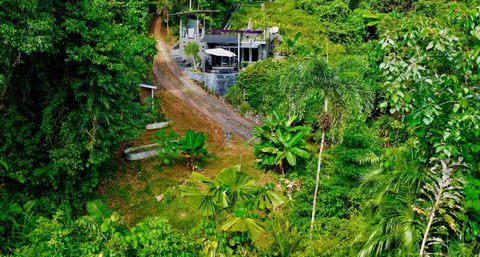 Earthship Daintree - Australian Directory 6