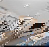 One Oak - Australian Directory