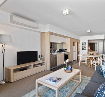 One Oak - Australian Directory 0