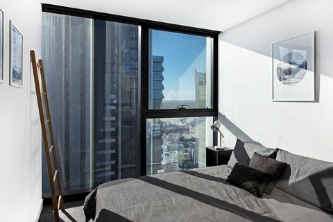 Victoria One Suites - Australian Directory 3