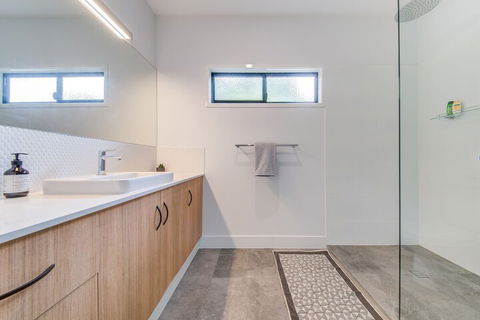 Hillside Haven Airlie Beach - Australian Directory 3