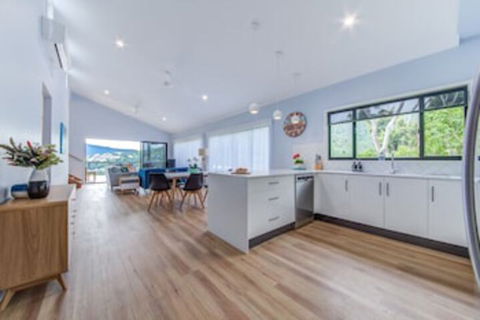 Hillside Haven Airlie Beach - Australian Directory 0