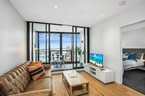 Bribane Chinatown 2bed Apt + Parking Pool Gym Qfv147 8 - Australian Directory 0
