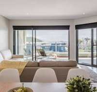 SOLARIS at Fingal Bay - Australian Directory