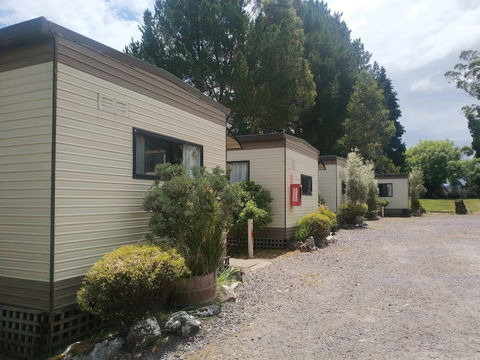 Zeehan Bush Camp - Australian Directory 2