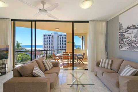 Unit 8 Bronte Of Coolum 8 12 Coolum Terrace Coolum Beach 500 Bond LINEN INCLUDED WIFI - Australian Directory 4