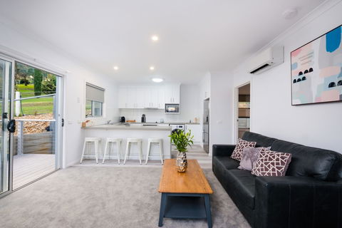 Albury Yalandra Apartment 4 - Australian Directory 3