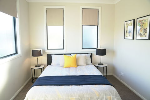 Comfort House Near Box Hill - Australian Directory 5