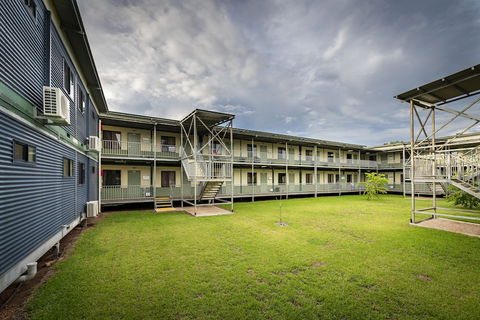 Victoria Accommodation Village - Australian Directory 5