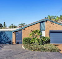 Campbell Avenue 28 - Australian Directory