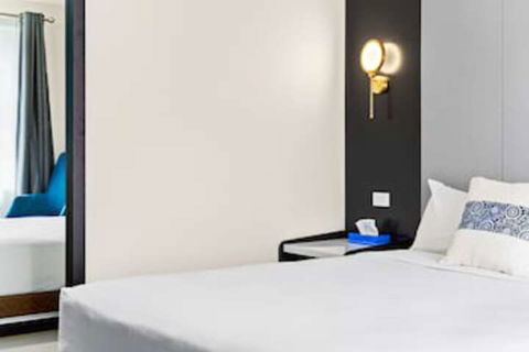 WM Hotel Bankstown - Australian Directory 0