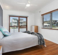 BEACH HOUSE on PEARL - Australian Directory