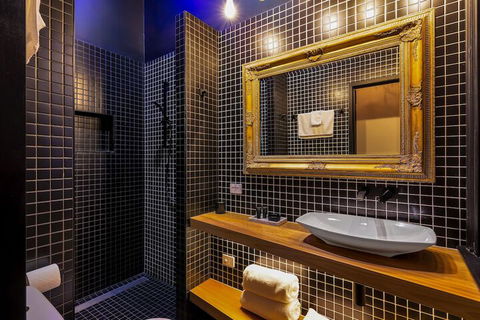 BANK192 - Australian Directory 4