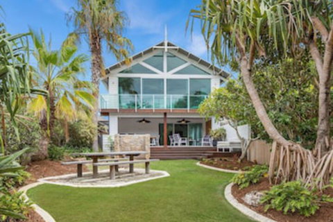 White Wash On She Oak - Australian Directory 0