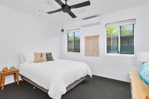 White Wash On She Oak - Australian Directory 3