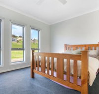Time Away 50 Turnberry Drive - Australian Directory