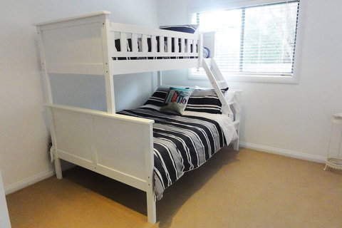 Bliss Close TO Town - Australian Directory 2