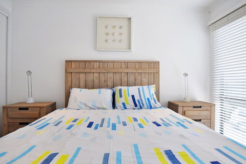 Bliss Close TO Town - Australian Directory 4