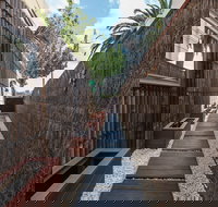 The Jetty Beach Apartment by Ready Set Host - Australian Directory