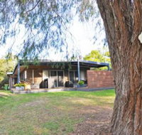 Surf Plazu PET Friendly - Australian Directory