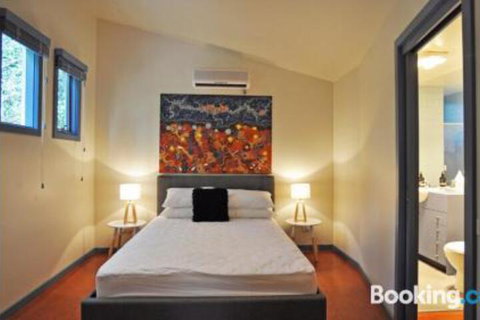 Surf Sounds Free Wifi PET Friendly Surf Side! - Australian Directory 4