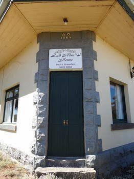 Lord Admiral House - Australian Directory 0