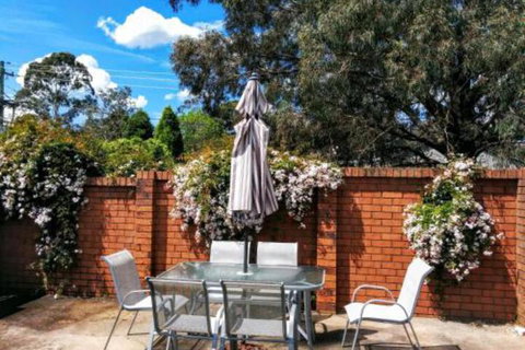 Magnolia Corner - Australian Directory 7