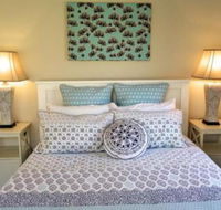 Magnolia Corner - Australian Directory