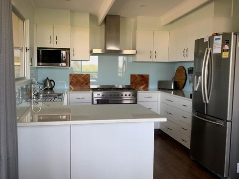 Longbeach House - Australian Directory 1