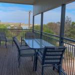 Longbeach House - Australian Directory 0