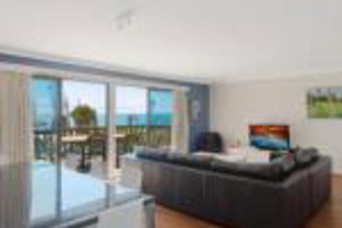 74 Ocean Parade - Australian Directory 0