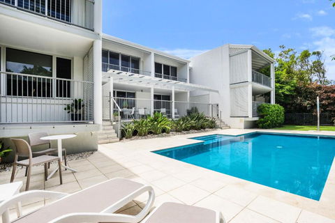 Modern & Comfortable Apartment Close To The Beach - Australian Directory 6