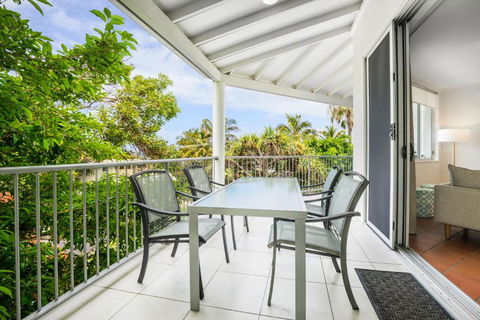 Modern & Comfortable Apartment Close To The Beach - Australian Directory 1