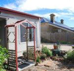 Oatlands Retreat - Australian Directory