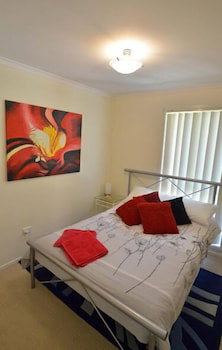 Art On Hart - Australian Directory 4
