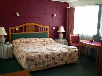 Murwillumbah Hotel & Apartments - Australian Directory 1