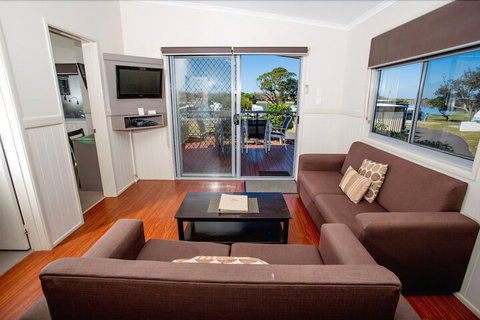 Reflections Holiday Parks Shaws Bay - Australian Directory 5