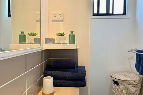 Apollo Bay Waterfront Motor Inn - Australian Directory 2