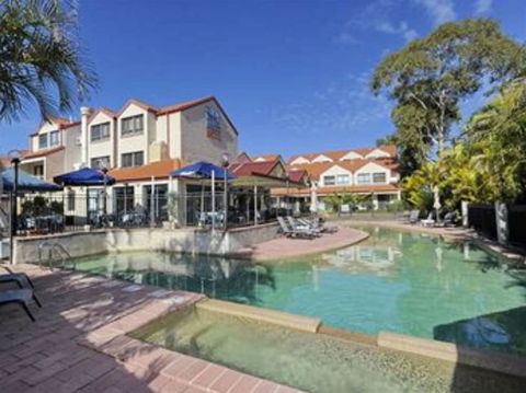 Nelson Bay Breeze Holiday Apartments - Australian Directory 1