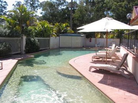 Nelson Bay Breeze Holiday Apartments - Australian Directory 2