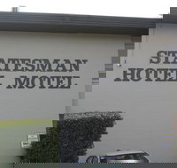 Statesman Hotel - Australian Directory
