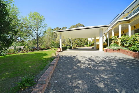 Bundanoon Lodge - Australian Directory 2