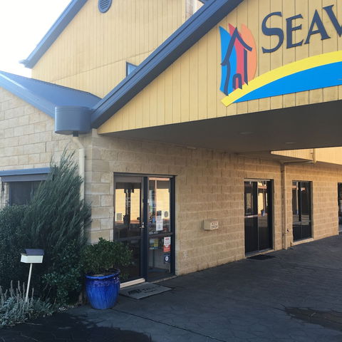 Seaview Motel And Apartments - Australian Directory 1