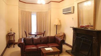 Brice Hill Country Lodge - Australian Directory 6