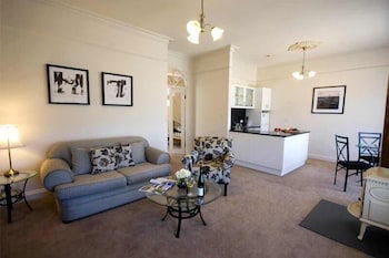 Brice Hill Country Lodge - Australian Directory 5