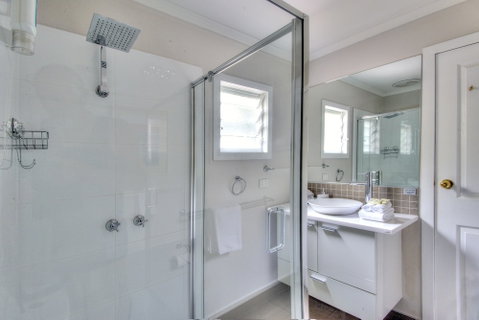 Freycinet Sanctuary At Oyster Bay - Australian Directory 6