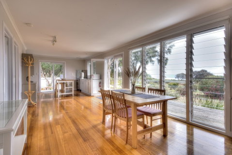 Freycinet Sanctuary At Oyster Bay - Australian Directory 5