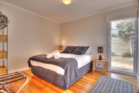 Freycinet Sanctuary At Oyster Bay - Australian Directory 1