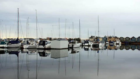 Busselton On The Beach - Australian Directory 6